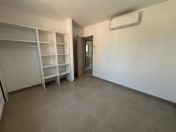 Location                                                      Villa
                        
                     7 pièces                      135 m2                     à Perpignan