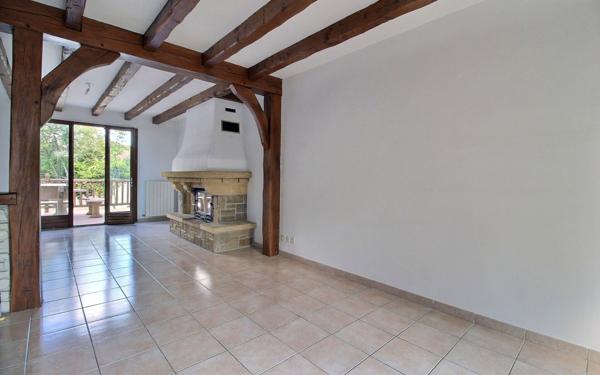 Maison à vendre    6 pièces •  Ris-Orangis