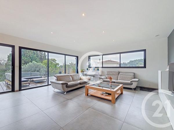 Immeuble à vendre  257 m2 ISTRES - 13