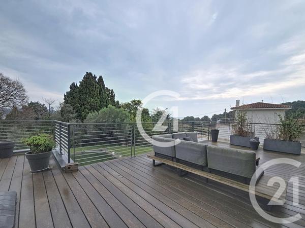 Immeuble à vendre  257 m2 ISTRES - 13