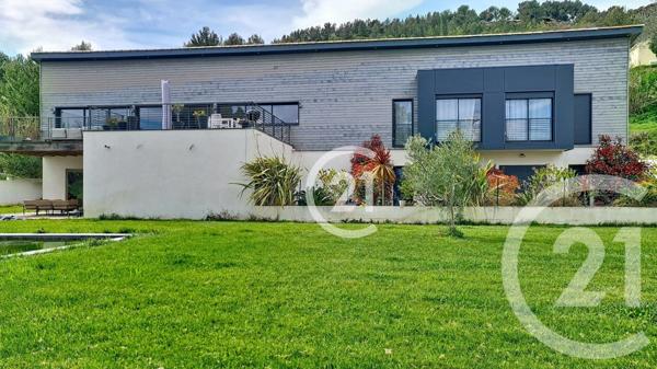 Immeuble à vendre  257 m2 ISTRES - 13