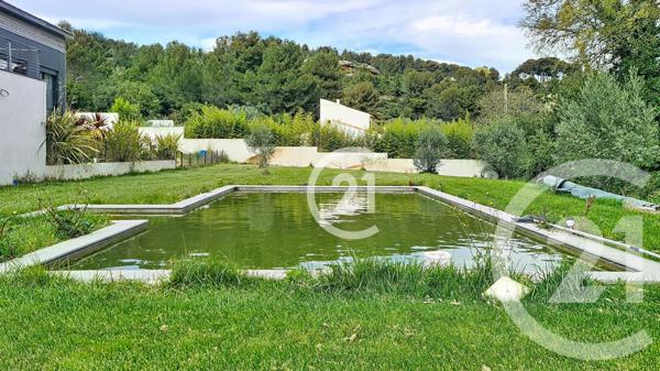 Immeuble à vendre  257 m2 ISTRES - 13