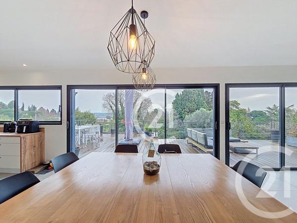 Immeuble à vendre  257 m2 ISTRES - 13