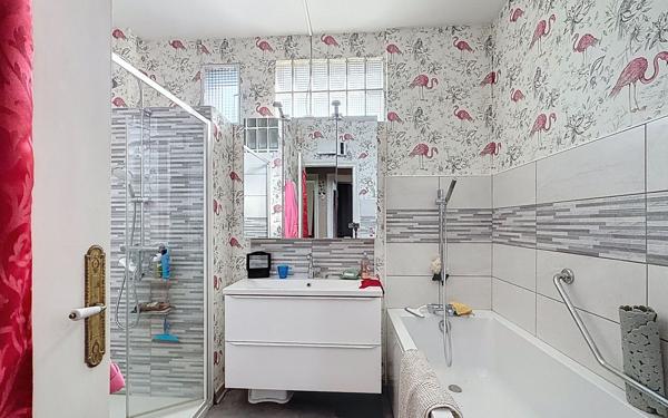 Maison à vendre    6 pièces •  Le Creusot