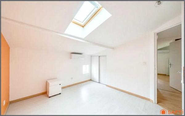Spacieuse maison rénovée avec piscine à Ambarès