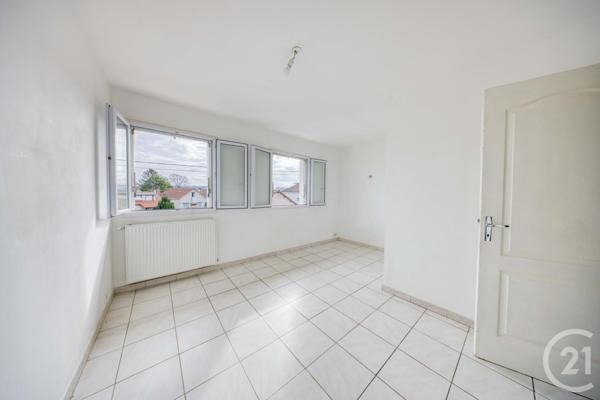 Maison à vendre  5 pièces - 77,38 m2 VIGNEUX SUR SEINE - 91
