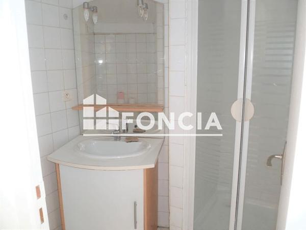 Location Appartement 2 pièces 50.69 m² - 1 A RUE NAVARIN Marseille 13006