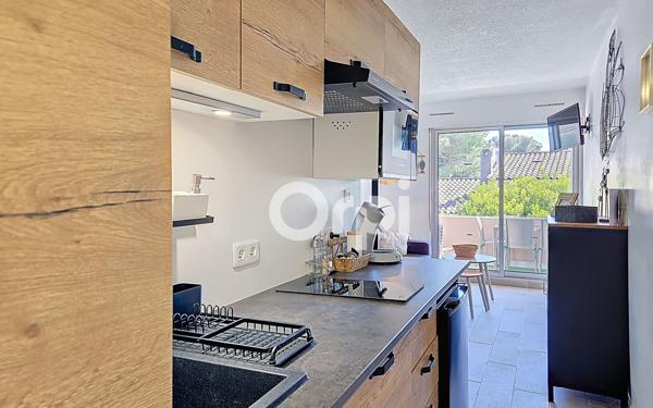 Appartement à vendre    1 pièce • 21,34 m2 Sanary-sur-Mer