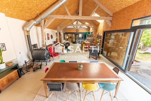 LOFT EXCEPTIONNEL 280 M2 TOIT CATHEDRALE+ 2 DEPENDANCES BIEN RARE A ROUEN