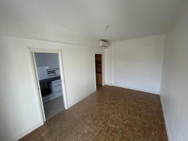 T2 Lumineux avec balcon calme Allées Jean Jaures - Métro ligne A et B