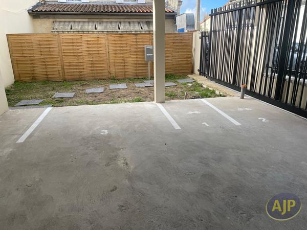 Location parking Libourne : 45 € - AJP Immobilier Libourne