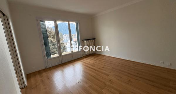 Location Appartement 3 pièces 77.32 m² - Annecy 74000