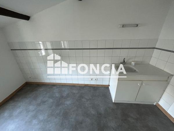 Location Appartement 2 pièces 35.1 m² - 54 AVENUE MARC URTIN Bourg Les Valence 26500