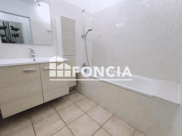 Location Appartement 4 pièces 84.3 m² - L' AMPELOPSIS Grenoble 38100