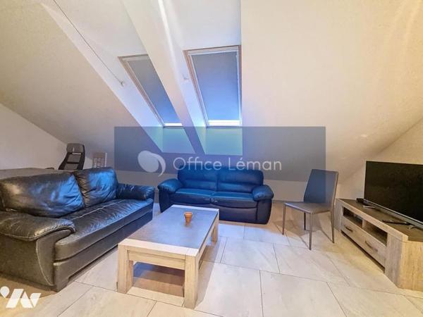 Immeuble comprenant 6 appartements de type T3 et 6 places de stationnement