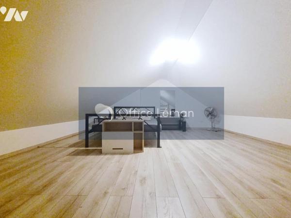 Immeuble comprenant 6 appartements de type T3 et 6 places de stationnement