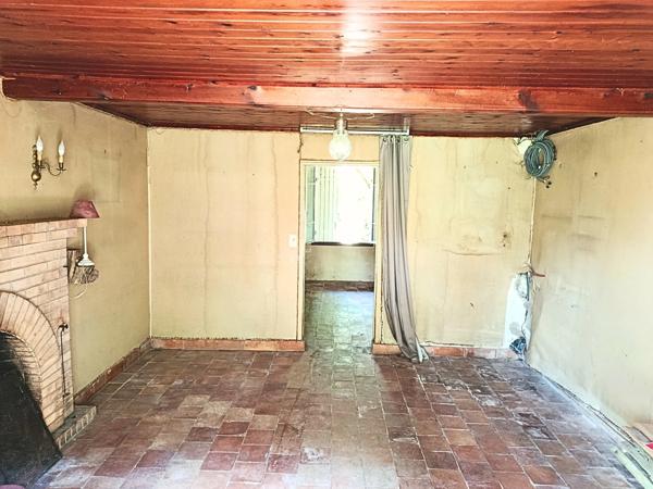 Maison de charme en bord de Dordogne – Beau potentiel LAMONZIE SAINT MARTIN