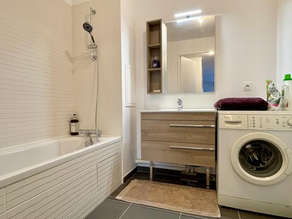 Appartement Alfortville 3 pièces 60 m²+ 2 places de parking