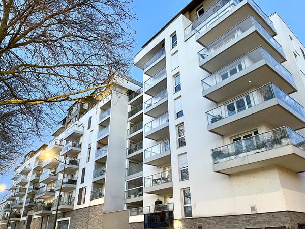 Appartement Alfortville 3 pièces 60 m²+ 2 places de parking