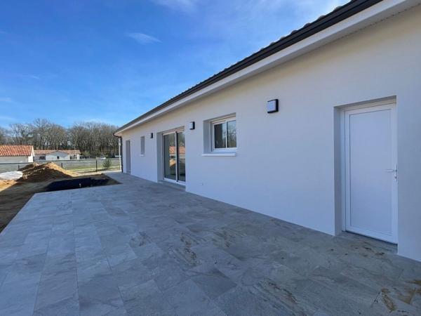 A louer maison neuve plain-pied Mazerolles 10min de Mont de Marsan 3 chambres garage clim