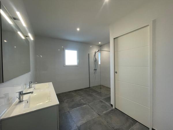 A louer maison neuve plain-pied Mazerolles 10min de Mont de Marsan 3 chambres garage clim