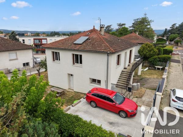 Maison à vendre 7 pièces 138 m² Andrézieux-Bouthéon