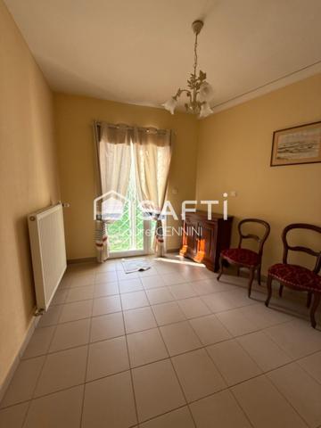 VALRÉAS, 84600 Enclave des Papes