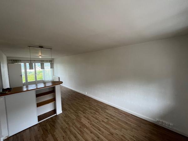 A louer Appartement T3 dans une résidence 76530 Moulineaux réf DMPE-3