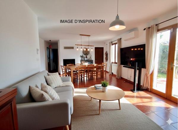 Maison avec piscine Saint Maximin La Sainte Baume 6 pièce(s) 133 m2