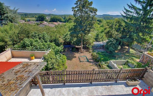 Maison à vendre    5 pièces •  Bourgoin-Jallieu