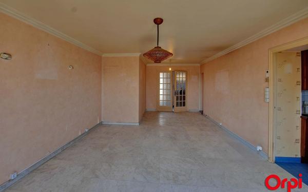 Maison à vendre    5 pièces •  Bourgoin-Jallieu