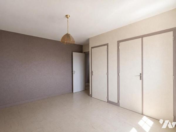 MAISON 5 PIECES - 4 CHAMBRES - GARAGE - JARDIN - COUERON LA CHABOSSIERE