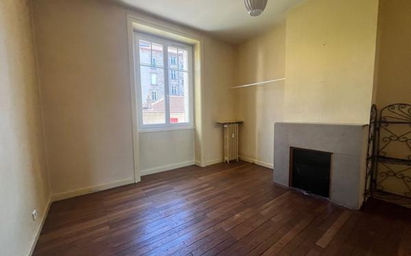 Appartement à louer    3 pièces • 67 m2 Limoges