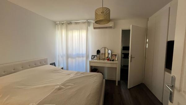 AIX LA DURANNE Appartement T5 120 m2 avec jardin 50m2 et 2 stationnements