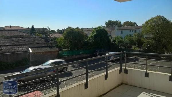 Appartement à louer 2 pièces 42m²