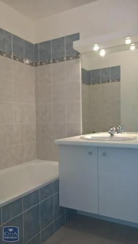 Appartement à louer 2 pièces 42m²