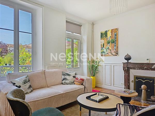 Maison  5 pièce(s) 197 m2, coeur de Fontenay-le-Comte,4 chambres, jardin, garage