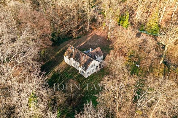 Rochefort-en-Yvelines – Maison contemporaine au sein d'un parc de 1,6 hectares