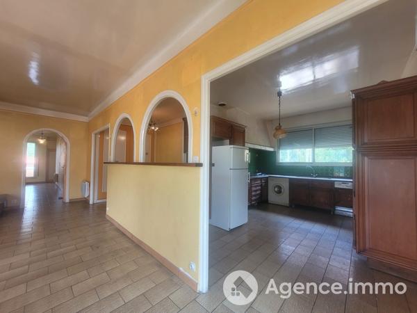 À vendre - Immeuble 553 m² situé à Saint-Laurent-de-Cerdans (66260)