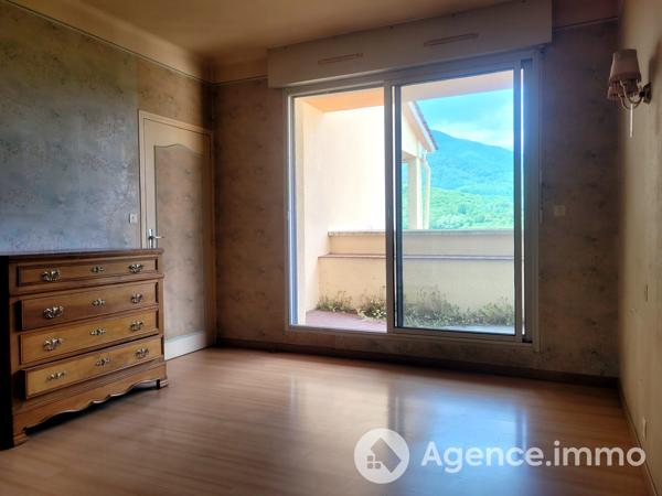 À vendre - Immeuble 553 m² situé à Saint-Laurent-de-Cerdans (66260)
