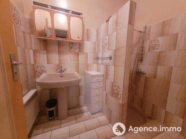 À vendre - Immeuble 553 m² situé à Saint-Laurent-de-Cerdans (66260)