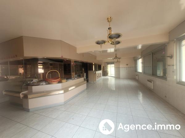 À vendre - Immeuble 553 m² situé à Saint-Laurent-de-Cerdans (66260)