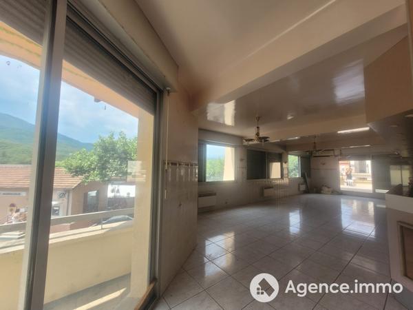 À vendre - Immeuble 553 m² situé à Saint-Laurent-de-Cerdans (66260)