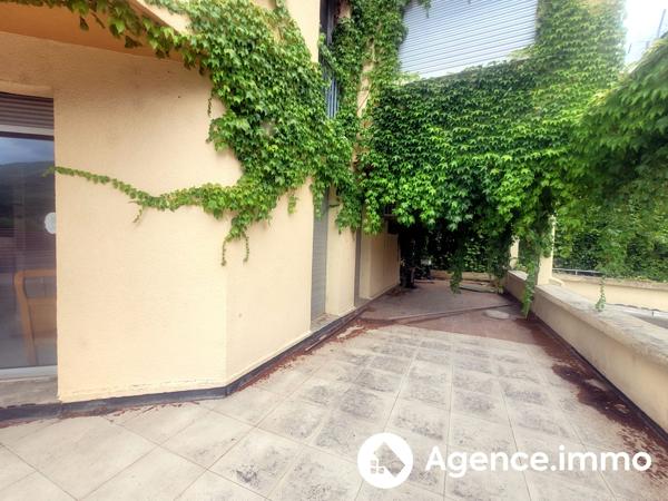 À vendre - Immeuble 553 m² situé à Saint-Laurent-de-Cerdans (66260)
