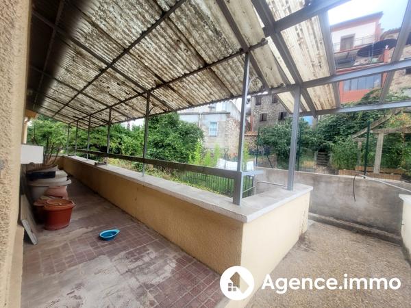 À vendre - Immeuble 553 m² situé à Saint-Laurent-de-Cerdans (66260)