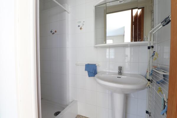 VAUX SUR MER - 150 M PLAGE DE NAUZAN - MAISON 5 CHAMBRES - JARDIN