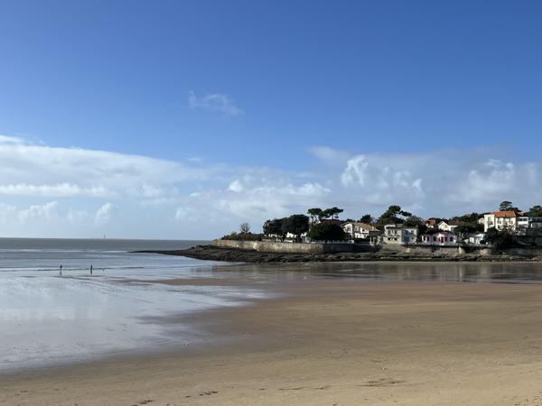 VAUX SUR MER - 150 M PLAGE DE NAUZAN - MAISON 5 CHAMBRES - JARDIN