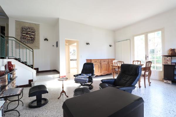 VAUX SUR MER - 150 M PLAGE DE NAUZAN - MAISON 5 CHAMBRES - JARDIN