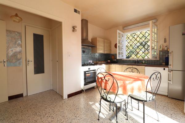 VAUX SUR MER - 150 M PLAGE DE NAUZAN - MAISON 5 CHAMBRES - JARDIN
