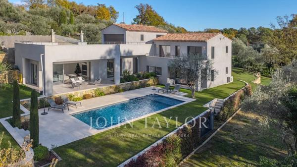 Le Rouret - Villa contemporaine au calme absolu